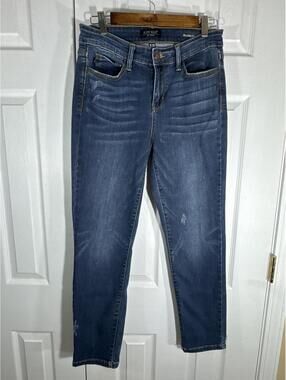 Judy Blue Relaxed Fit Mid-Rise Straight Leg Jeans Size 9/29